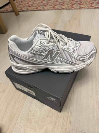 Продам кроссовки New Balance