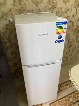 Холодильник продам