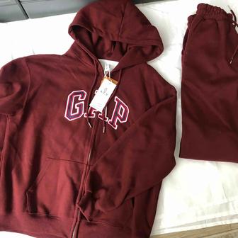 Новый спортивный костюм двойка