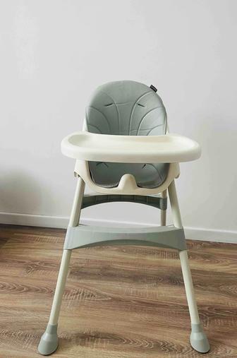 Отдам детский стул для кормления