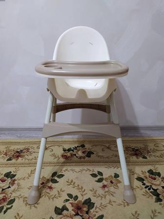 Детский столик для кормления