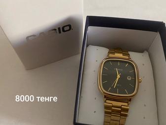 Продам часы