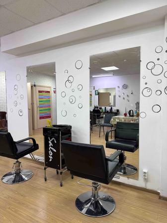 Сдам парикмахерское кресло