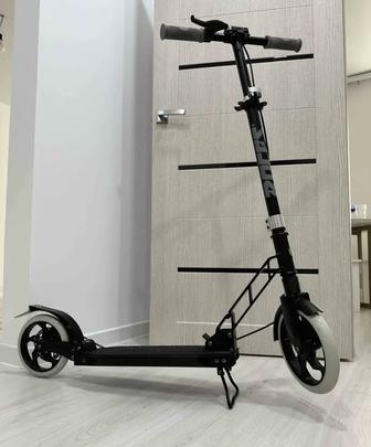 Самокат Roces Lux 230 мм
