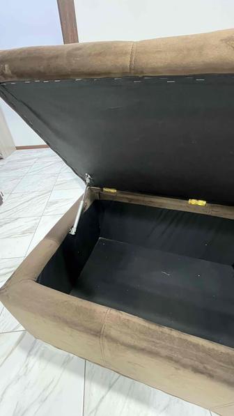 Отдам большой пуфик