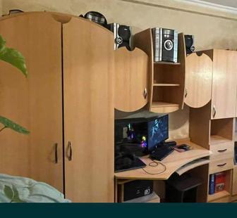 Продам шкаф в детскую