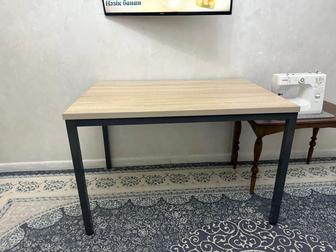 Продам стол