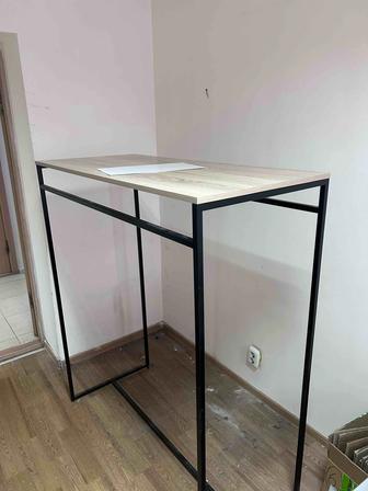 Стеллаж или полка