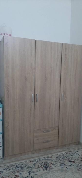 продается шкаф