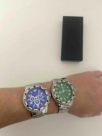 Часы кварцевые