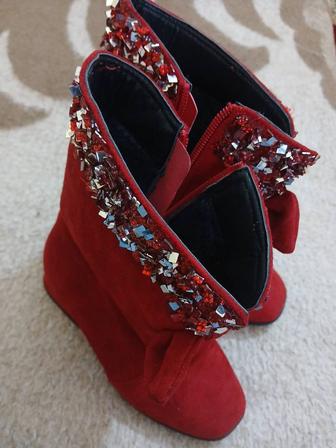 Детские сапоги