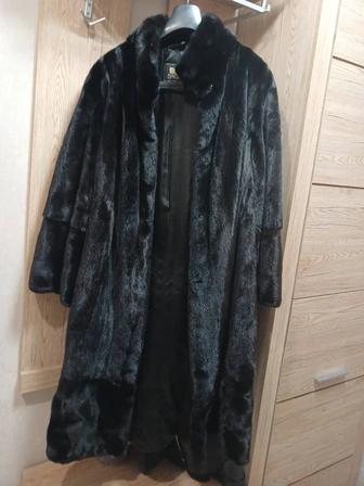 Продам норковую шубу
