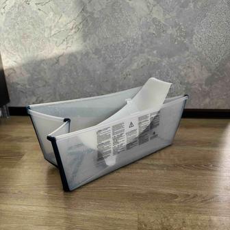 Продам ванночку Stokke