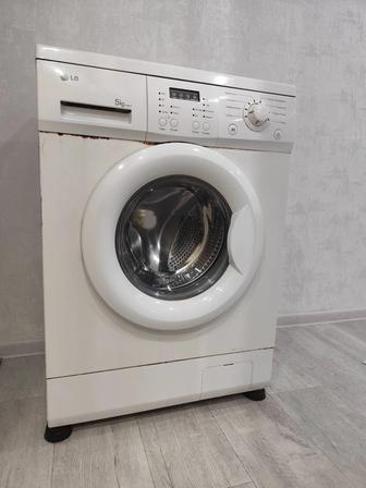Продам стиральную машинку автомат