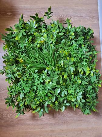 Панно из искусственной зелени