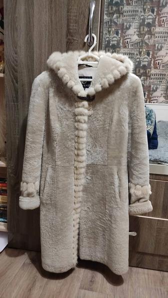 Шуба цигейковая, женская