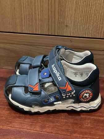 Детские сандали