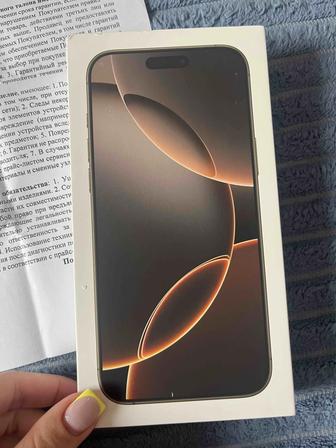 Айфон 16 про Макс , золотистый