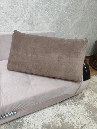 Подушки на диван