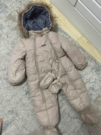 Продам зимний комбинезон детский