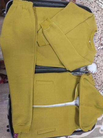 Спортивный костюм тройка