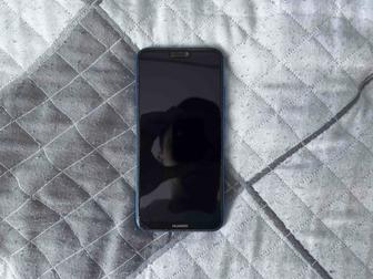 Продам в хорошем состоянии смартфон Huawei P20 Lite (синий)