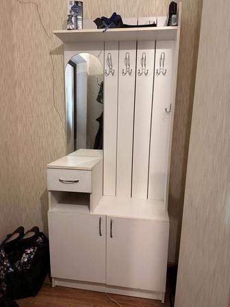 Продам прихожую