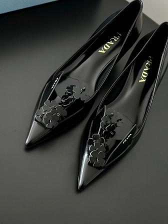 Туфли Prada