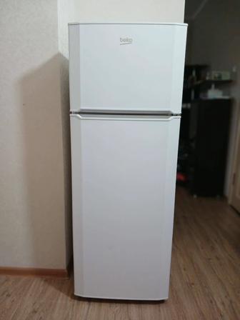 Холодильник Beko