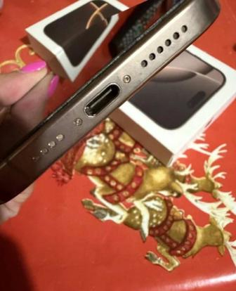 Продам айфон 16 про Макс