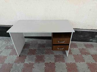 Стол офисный