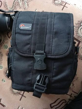 Fujifilm FinePix S8200 40 ОПТИЧЕСКИЙ ЗУМ, идеал, фирменный чехол