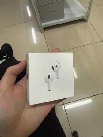 AirPods 4