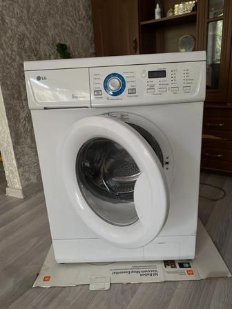 Срочно продам стиральную машину
