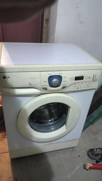 Продам стиральную машину автомат