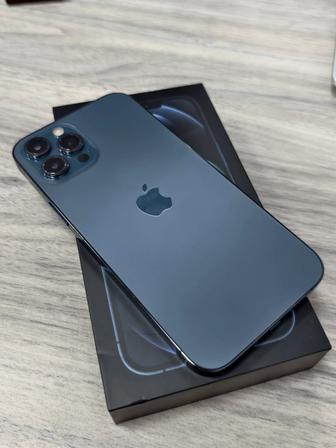 iPhone 12 Pro Max на 256Гб в идеале.