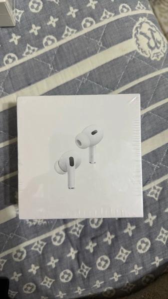 Наушники AirPods