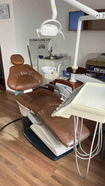 Стоматологическое кресло