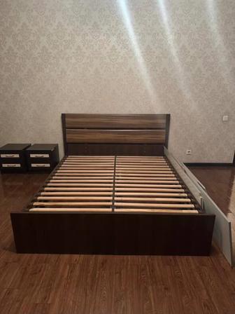 Продам полный спальный комплект
