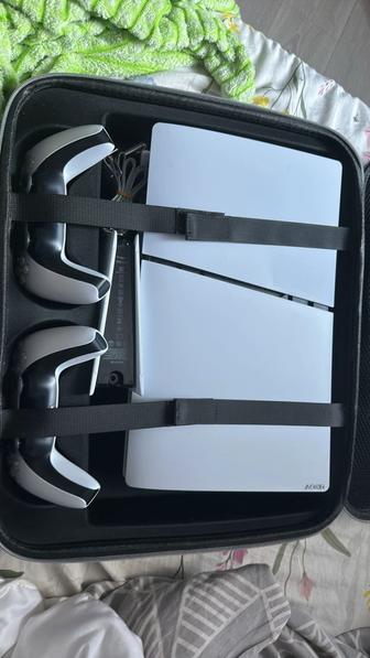 Продам PS5 с играми в отличном состоянии с сумкой