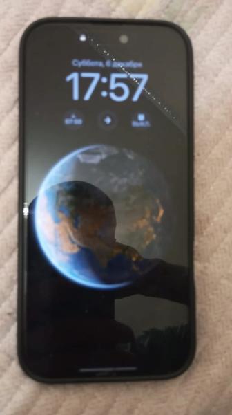 Продам айфон 16 про Макс