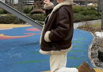 Продам классную очень теплую дубленку размер M-L