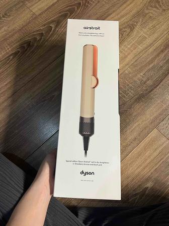 Dyson фен-выпрямитель