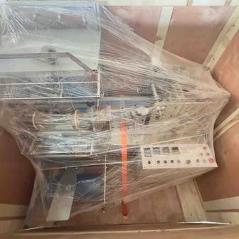 Машина/оборудование по производству одноразовых бахил