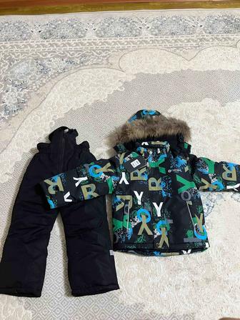 Продаю новую детскую куртку на мальчика