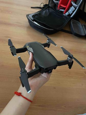 Дрон DJI Mavic Air и сумки в подарок