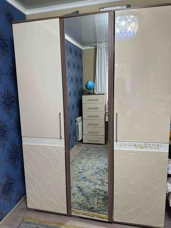 Продам шкаф и комод