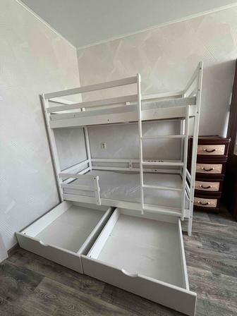 Продается двухъярусная кровать