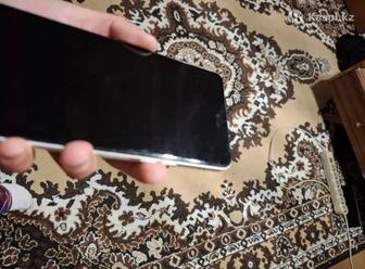 Телефон Tecno spark 10 pro