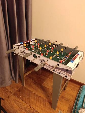 Игровой стол футбольный